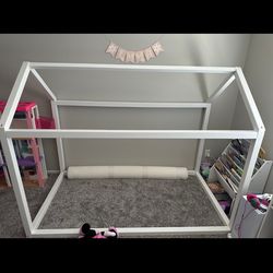 Twin Size Castle Frame