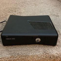 Xbox 360 Console With Power Cords 