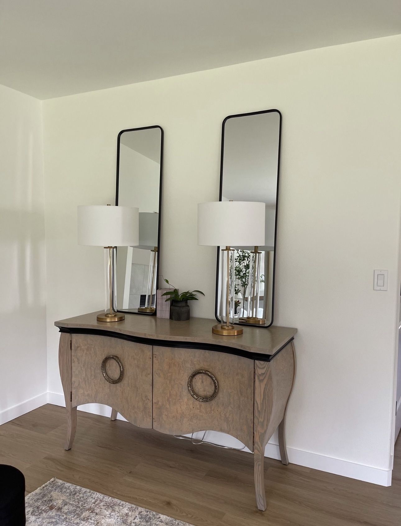 Sideboard