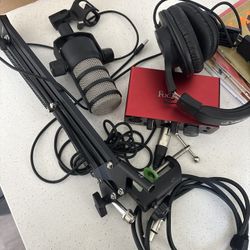 Rode Microphone + Audio Equipment