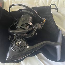 Piscifun Carbon X Spinning Reels, Light to 5.1oz, Carbon Frame and Rotor,  33LBs Max Drag, 10+1 Shielded BB, 5.2:1/6.2:1 High Speed Gear Ratio, Smooth  for Sale in Lake Worth, FL - OfferUp