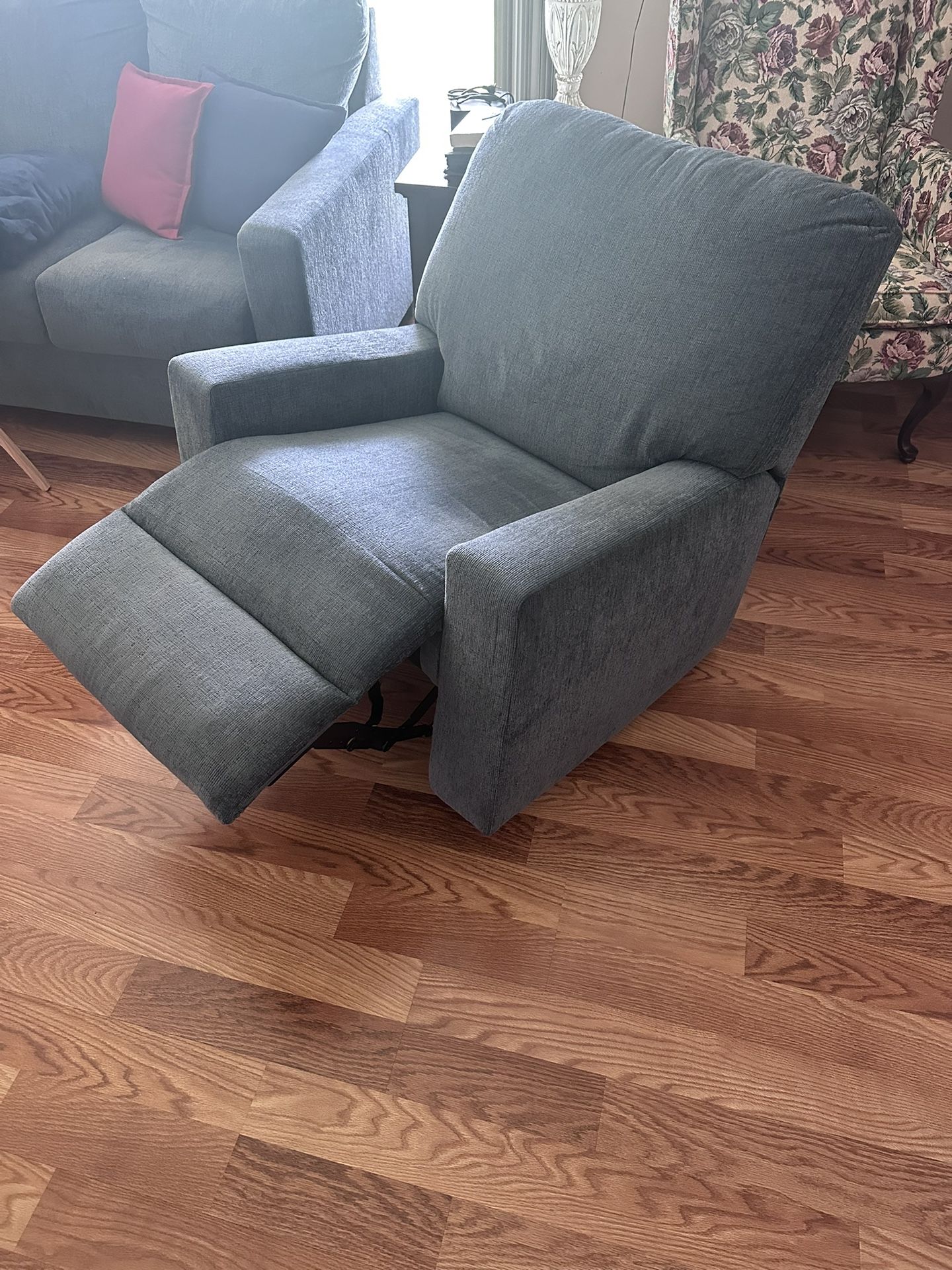 Sleeper Sofa With Matching Recliner