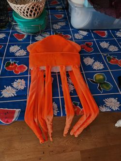 Squid hat