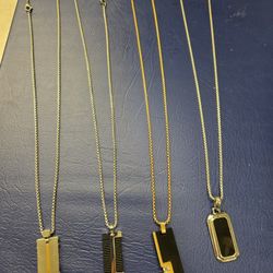 Mens Chain With Pendant 