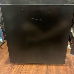 Hisense mini fridge