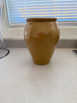 Decorative vase