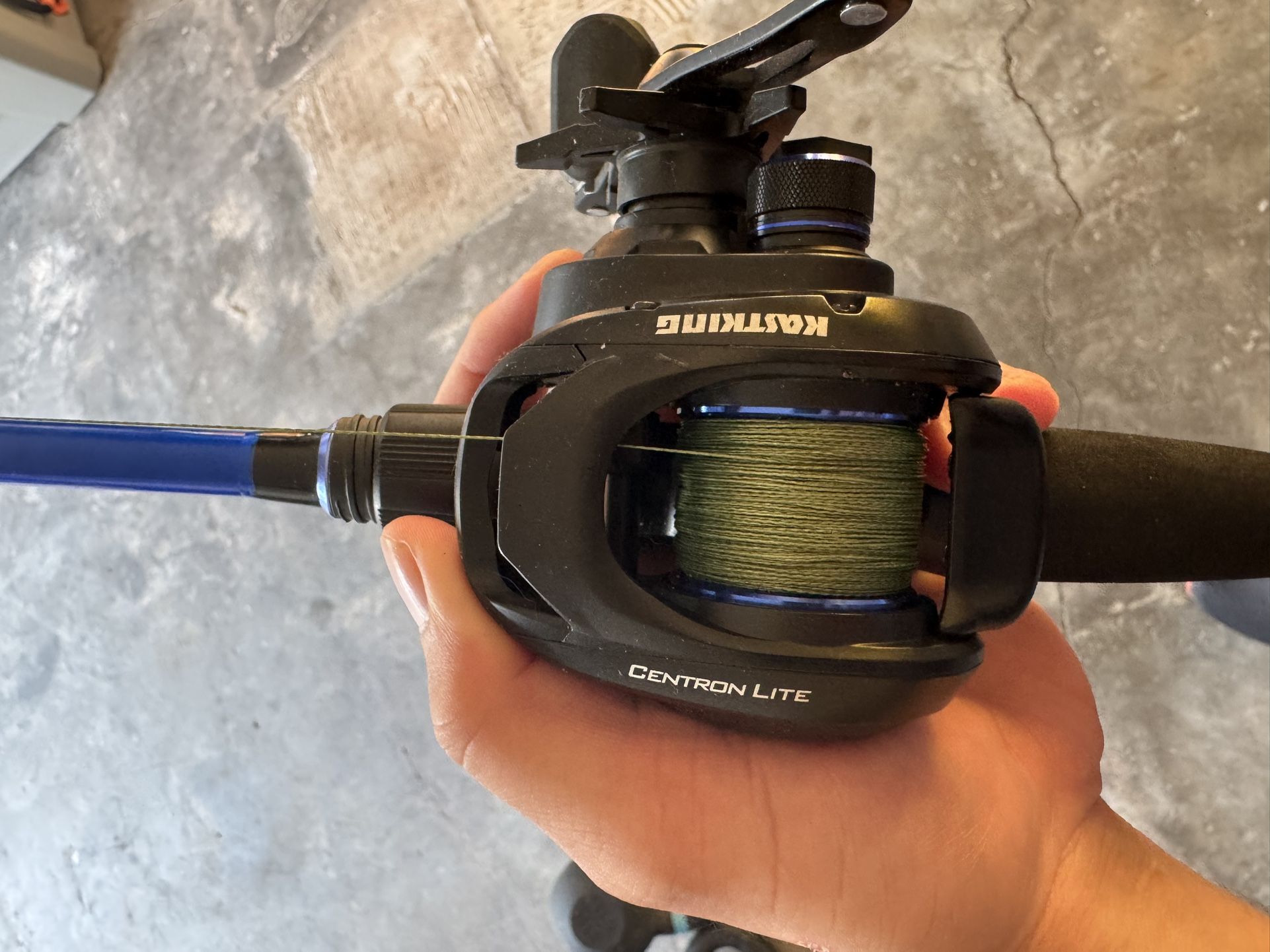 Kastking Centron lite