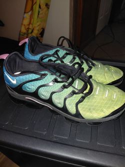Vike air vapor max plus