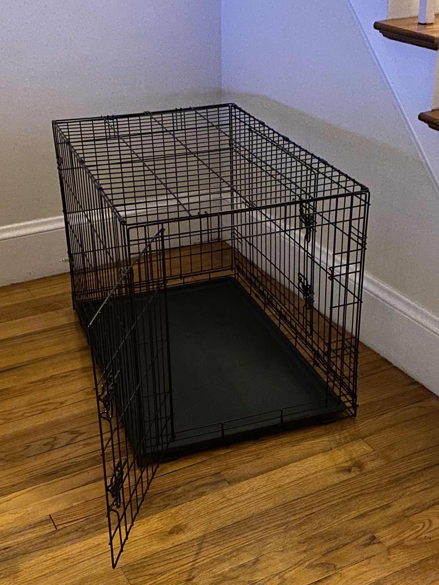 Dog Cage  (used/great Condition!)  36Lx23Wx26H