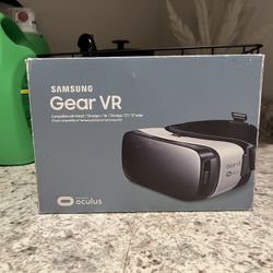 Samsung Gear VR Headset 