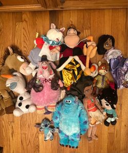 Disneyland/ Disney store plushies