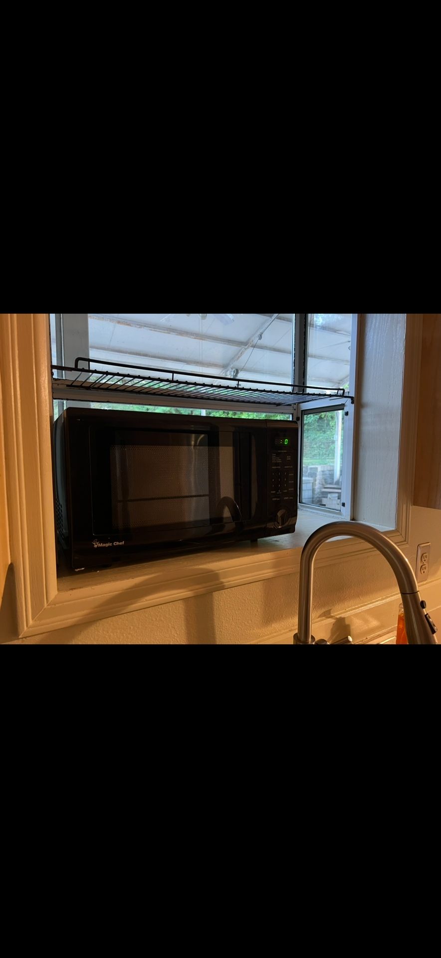 Magic Chef Microwave