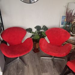 Arne Jacobsen, Sevener Chairs -Pair