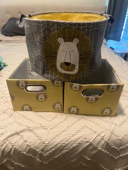Lion storage bins