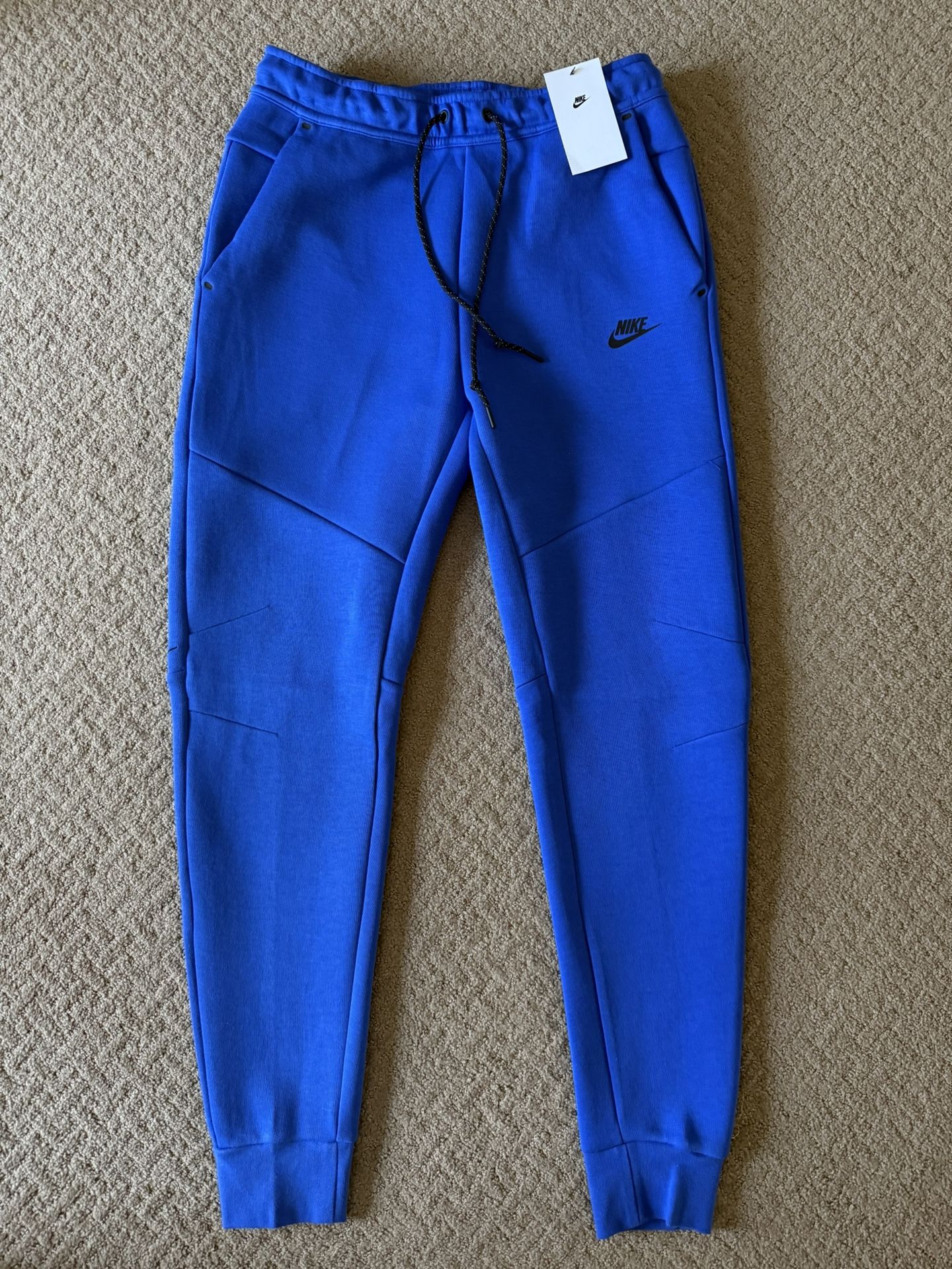 NEW Nike Sportswear Tech Fleece Men’s Joggers Game Royal Size Medium