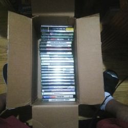 28 Lot Of Video Games Original Xbox , Xbox 360,  1 PS4, 1 PS2, 1 Xbox Kinect. 