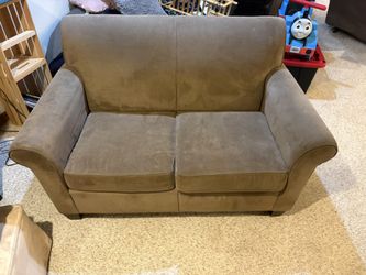 Tan Couch I Can Deliver