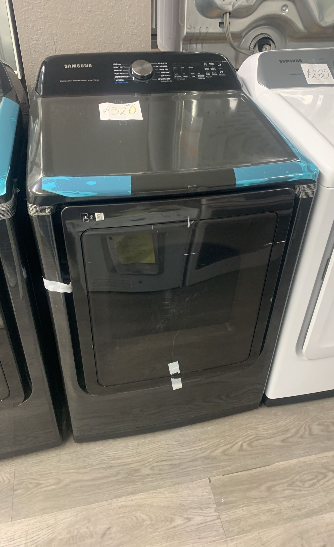 New (scratch & Dent)Samsung Dryer