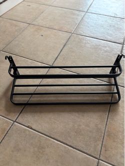 Bathrooms holder $2