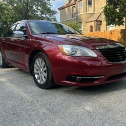 2013 Chrysler 200