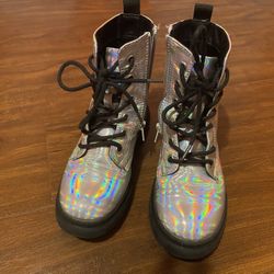 Boots size 2