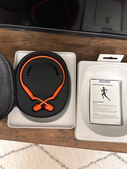 OpenRun Pro 2 Orange - Used Twice