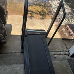 Treadmill 