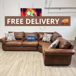 Pottery Barn Sectional Couch 🛋️- FREE DELIVERY 🚚 