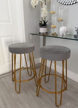 Set Of 2 Bar Stools
