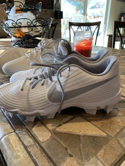 Womens Nike Cleats Size 10