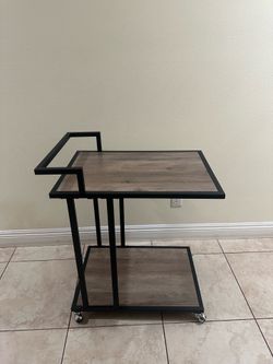 Rolling C-Shape Table