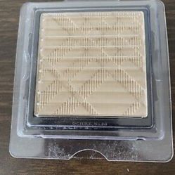 Burberry Fresh Glow Compact Luminous Foundation NEW Full Size Refill