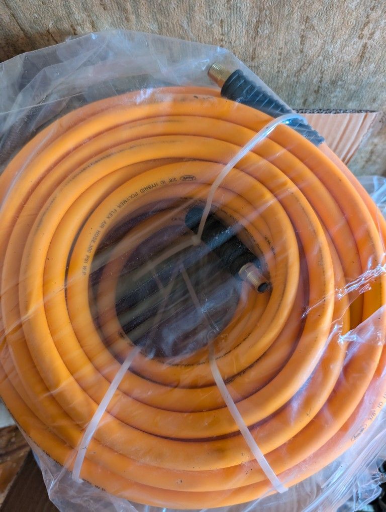 Air Hoses New In Box