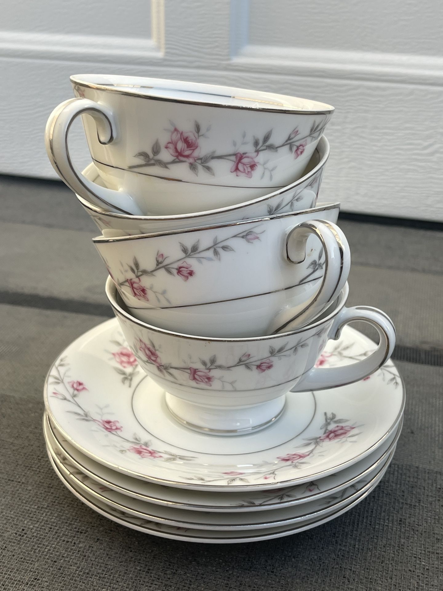 Norleans Debonaire Teacups & Saucers (set of 4)- Vintage Fine China from Japan