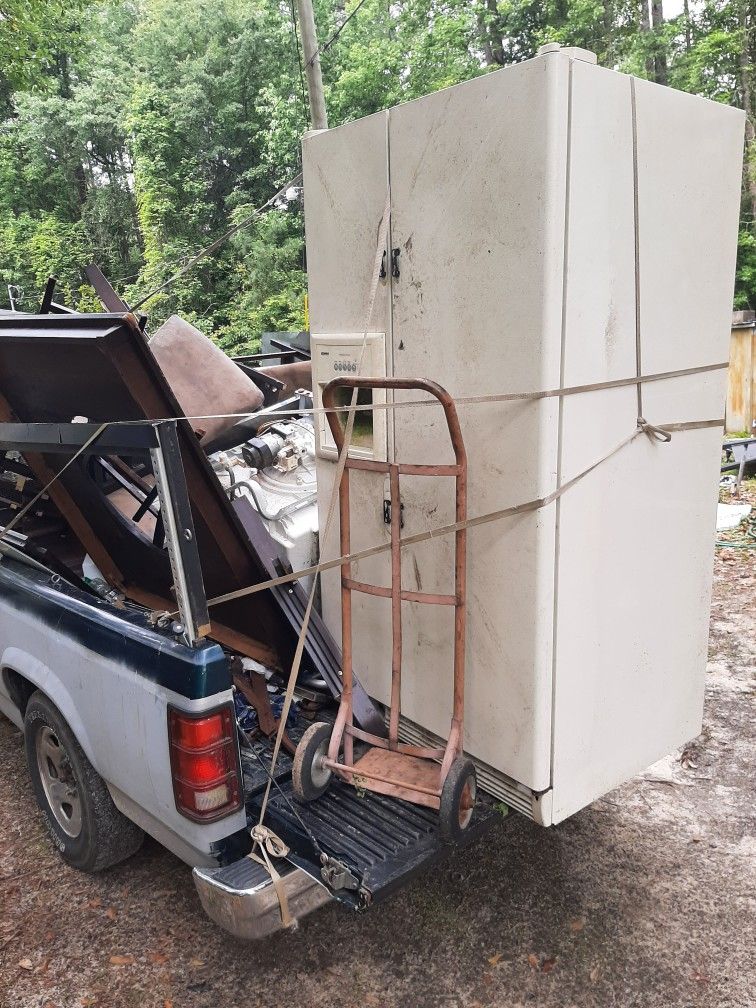 Different Stuff, Refrigerator Washers, Furniture, Etc. I Come