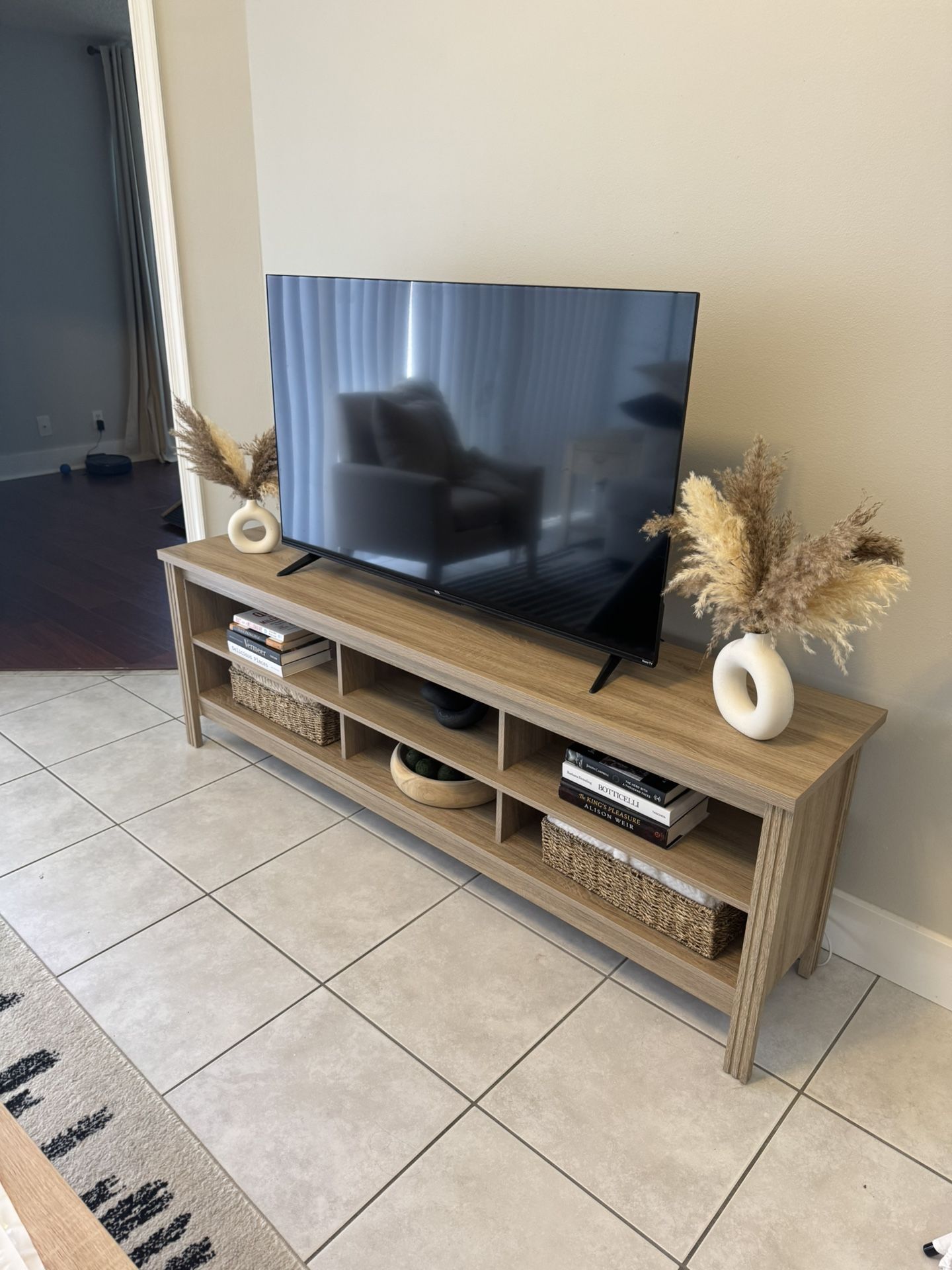 50” TV