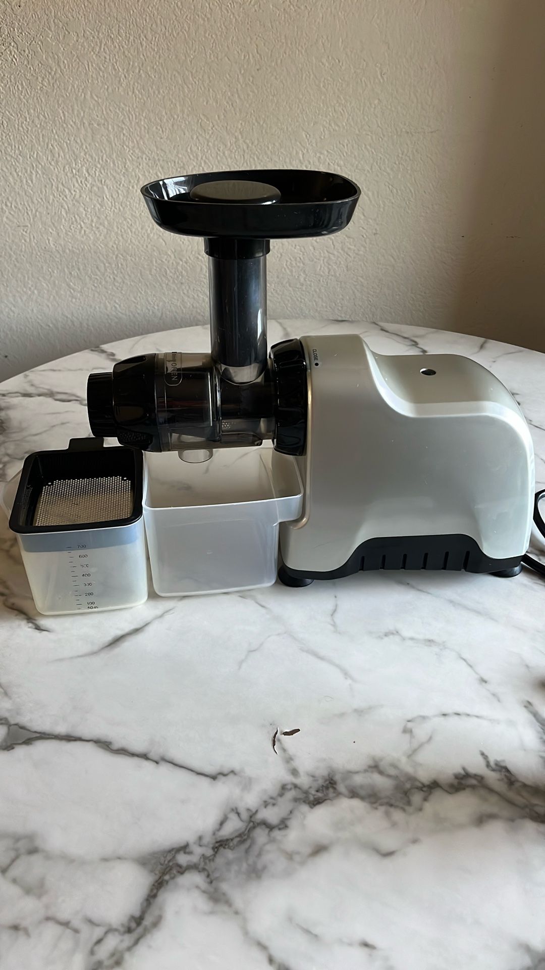 Omega Compact Cold Press Slow Masticating Juicer
