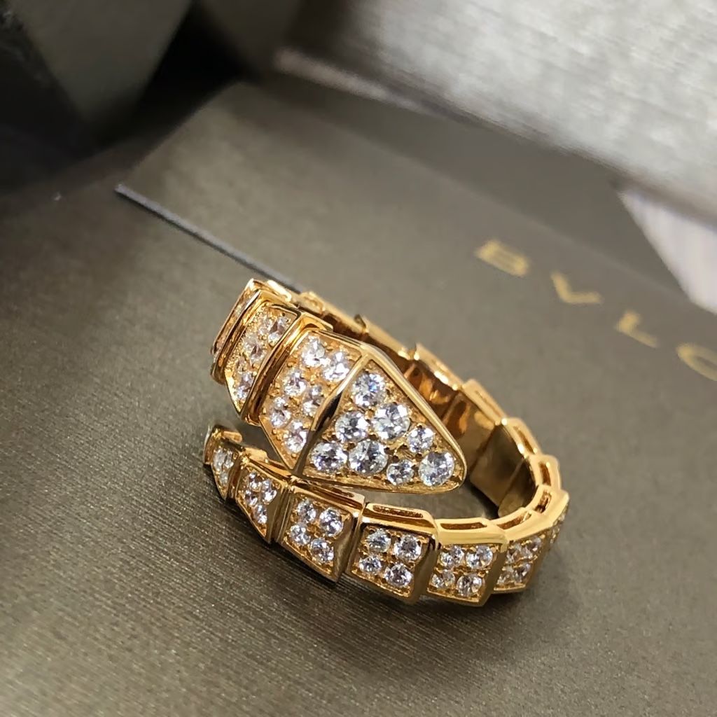 Bvlgari Diamond Snake Serpent Serpenti Band Ring
