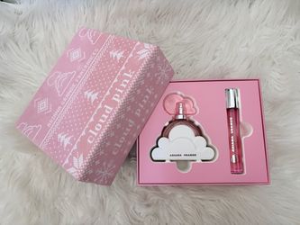 Ariana Granda Cloud Pink Gift Set.