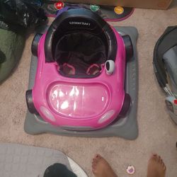 Baby Sit In Walker Barrly Used 