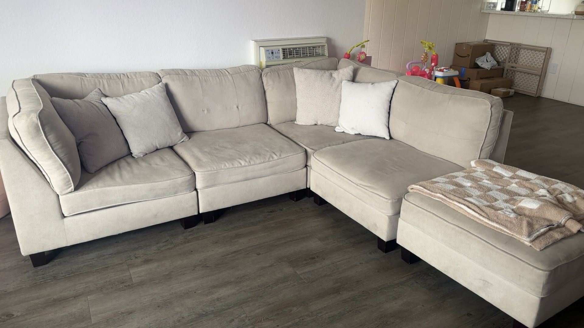 Sectional Couch + ottoman