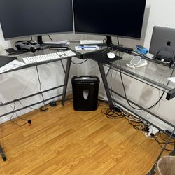 L Shape Desk Perfect Condition