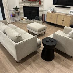 Living Spaces Living Room Set