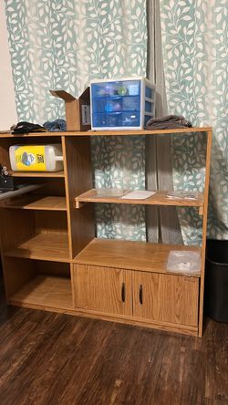 Entertainment center