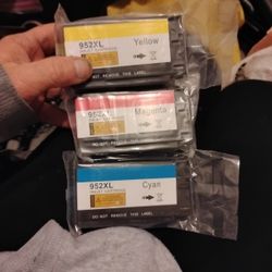 Ink Jet Cartridges For A  HP 952 XL