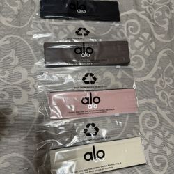 Alo Headband 