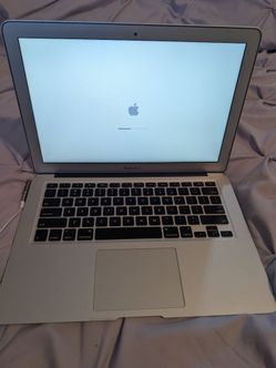 Apple MacBook Air Laptop
