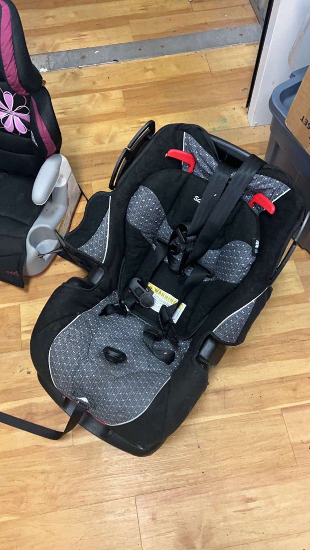 Carseats And Stroller