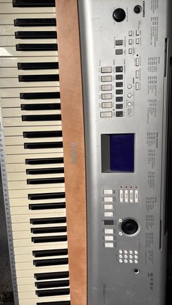 Yamaha Portable Grand Digital Piano Keyboard