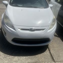 2011 Ford Fiesta Sesgos Sale
